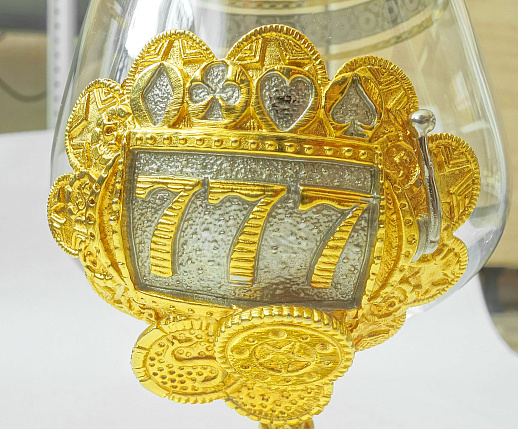 Бокал для коньяка "Три семерки" купить с доставкой Бокал для коньяка "Три семерки"