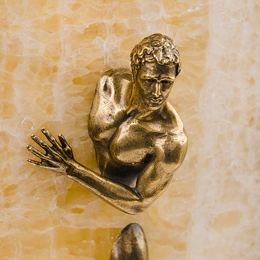 Бронзовая картина-панно из камня оникс "Обнаженный парень. Большой"